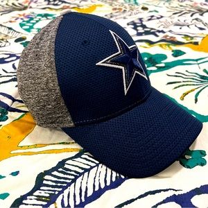 Dallas Cowboys New Era Hat - Size Small/Medium